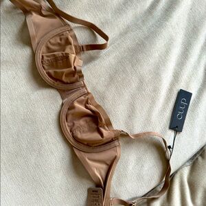 CUUP nude bra 32B (Brand new with Tags)